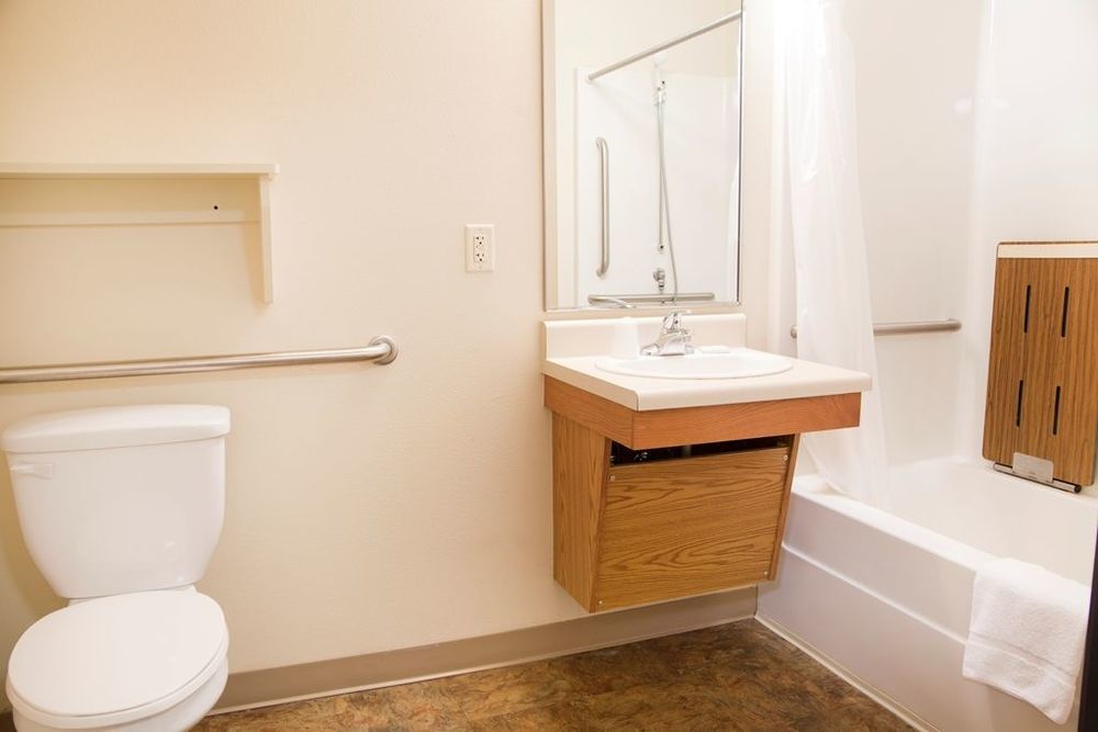 Woodspring Hotel 3*
