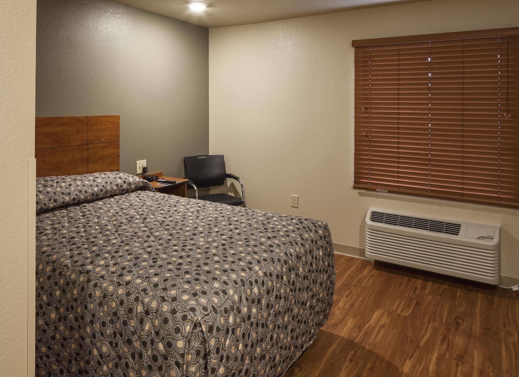 Woodspring Hotel Sioux Falls